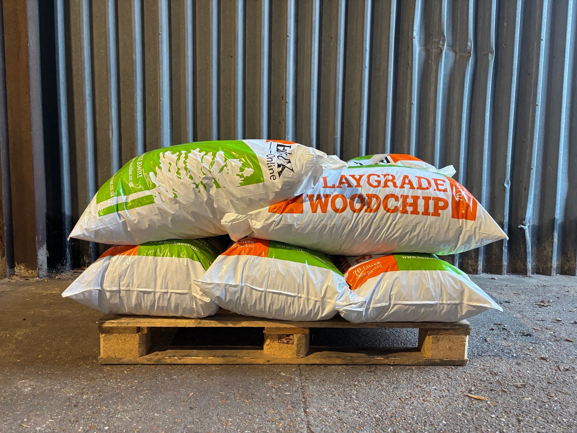 Play Grade Softwood chips 70L bags